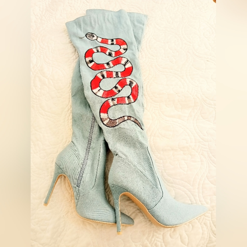 Snake design thigh high boots